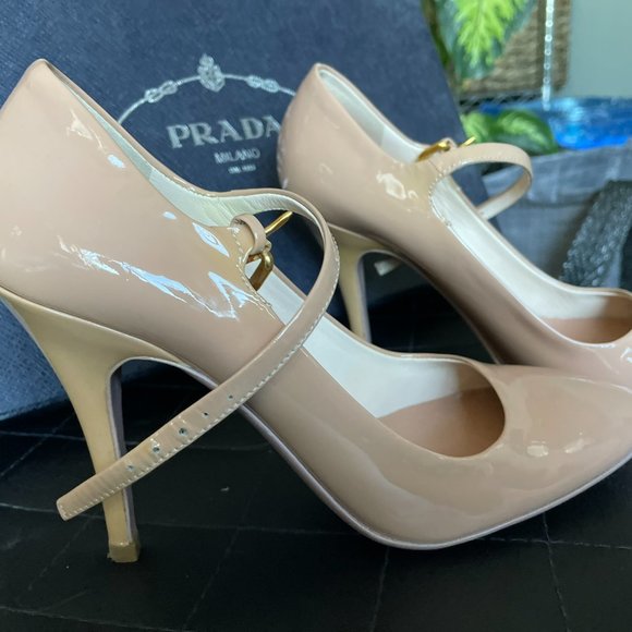 Prada nude mary jane heel - Size 5.5 (35.5) - Picture 2 of 8
